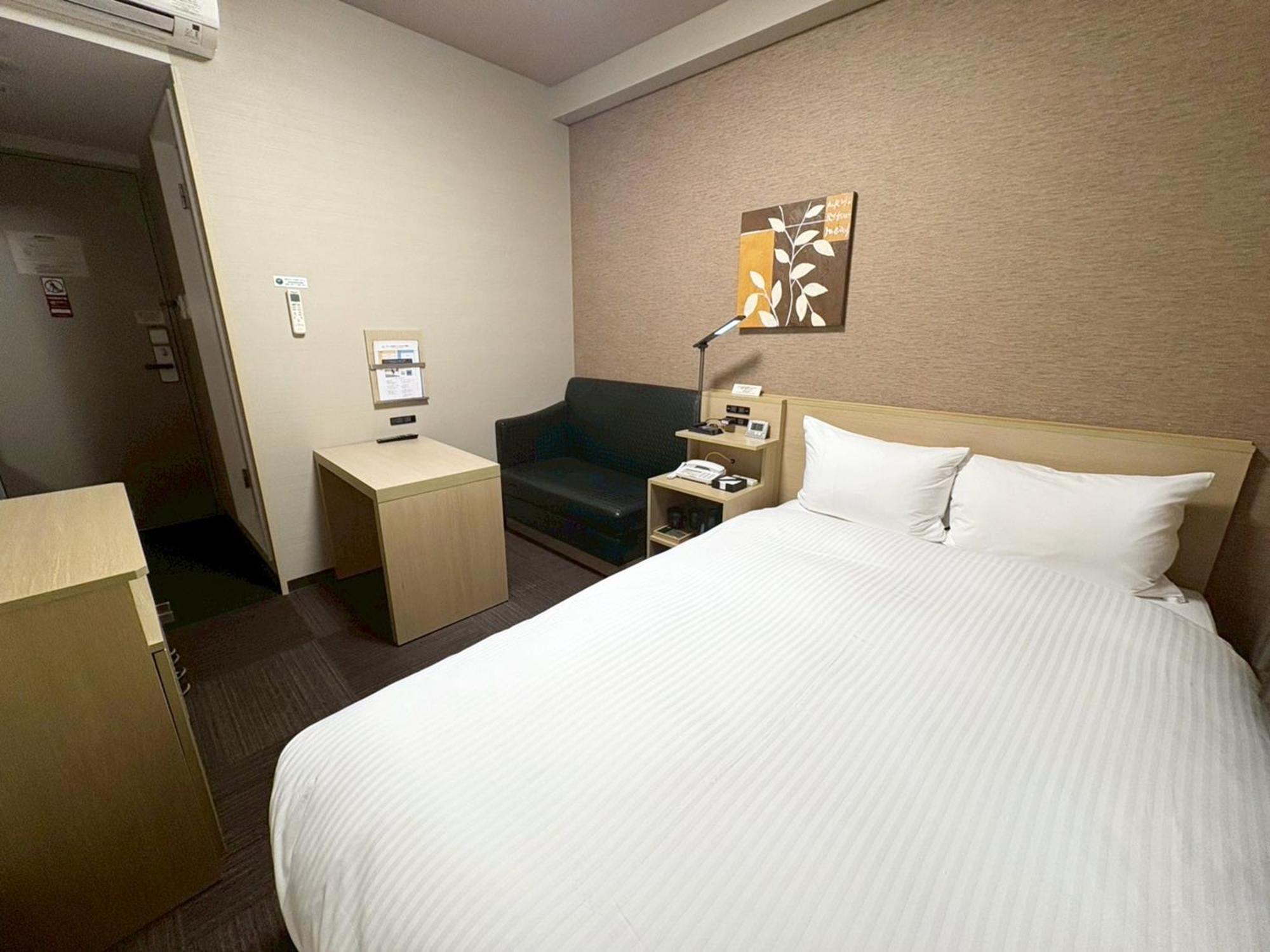 Hotel Route-Inn Higashihiroshima Saijo Ekimae Bagian luar foto