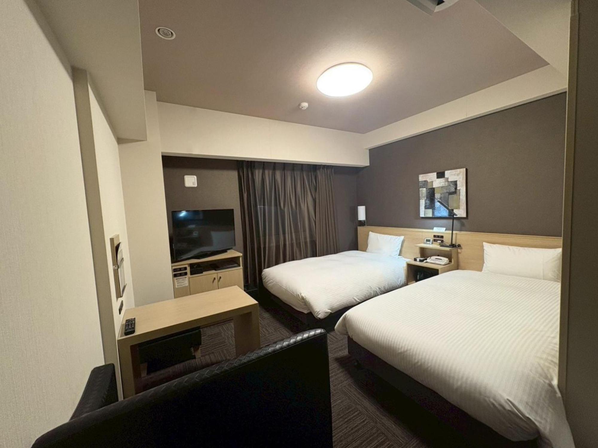 Hotel Route-Inn Higashihiroshima Saijo Ekimae Bagian luar foto
